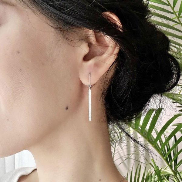 画像9: 【クリスタル】クリスタルバー フックピアス Pt950h 