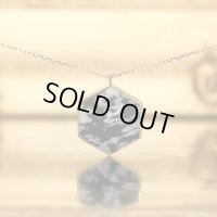 【ダルメシアン】ダルメシアンジャスパー・ヘキサゴンネックレスチャーム K18YG（イエローゴールド）